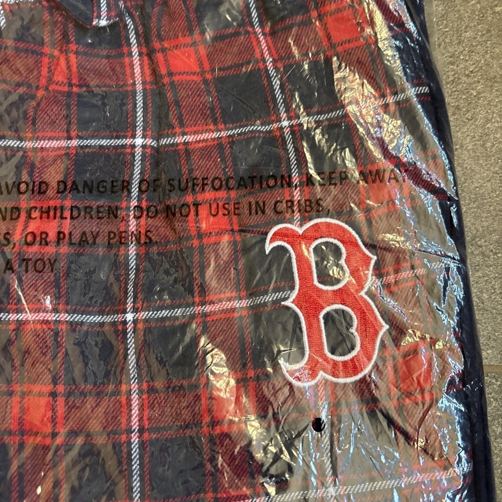 New Boston Red Sox PJ Set Pant Shirt And Top Sleep Light Size Medium 2PC Ladies - Picture 5 of 16